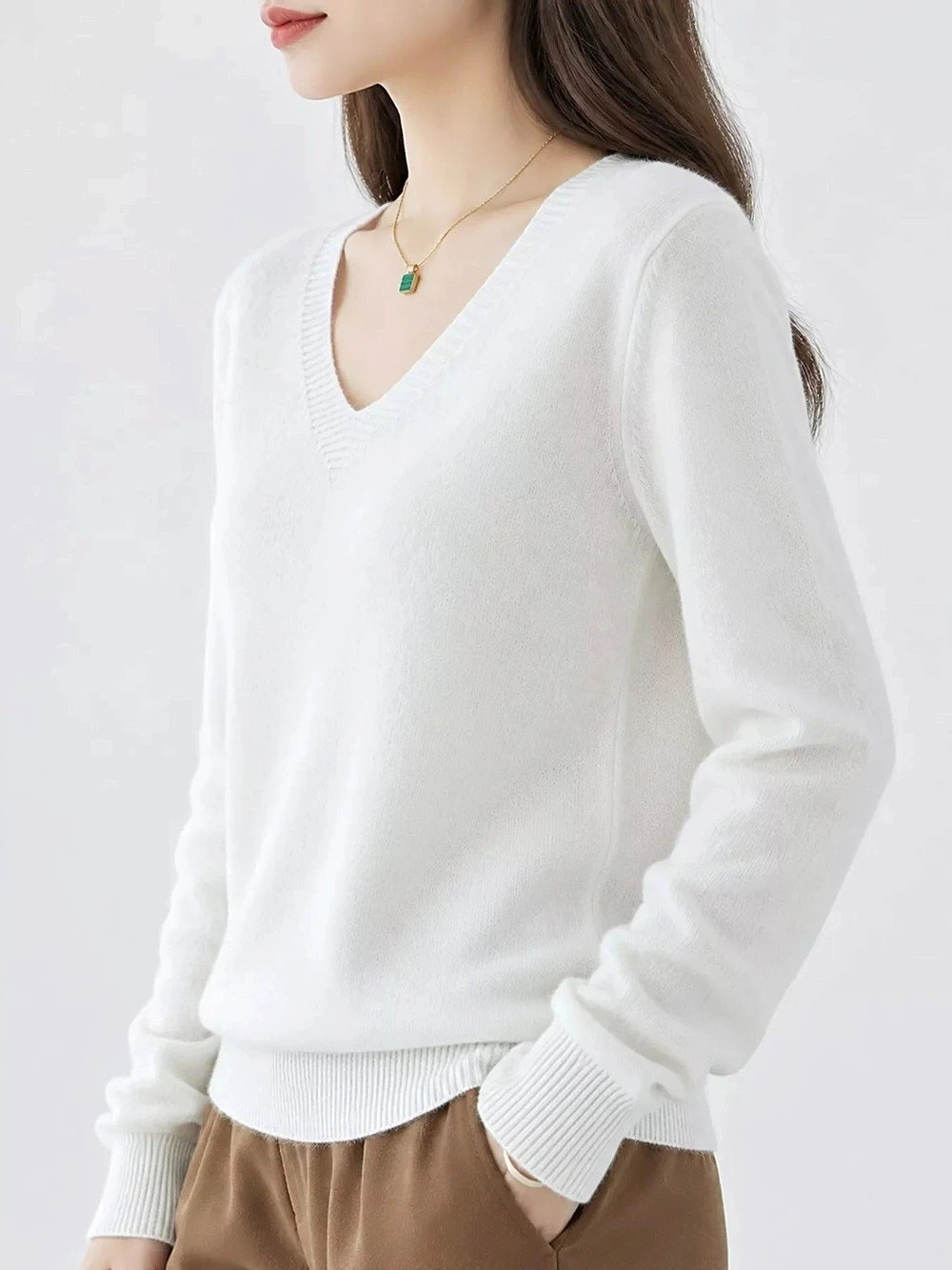 Women's White V-Neck Sweater New
